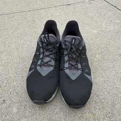 Men’s Size 13 Nike Training Shoe
