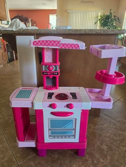 Play Kitchen $5