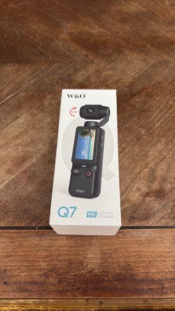 W&O Q7 CCD Digital Pocket Camera - Without SD Card