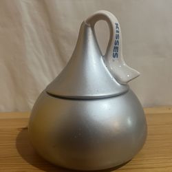Hershey's Kisses Silver Ceramic Candy Bowl With Lid Used Good Condition $25 Meet Up In Irving @dfwgoods
