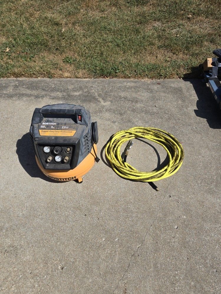 Bostitch air Compressor, 6 Gallon, Hose and Spray Nozzle.