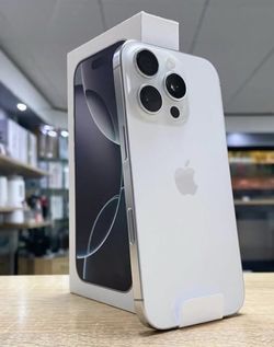 𝚒𝙿𝚑𝚘𝚗𝚎 16 pro max 𝚞𝚗𝚕𝚘𝚌𝚔𝚎𝚍 𝚠𝚒𝚝𝚑 𝚠𝚊𝚛𝚛𝚊𝚗𝚝𝚢
