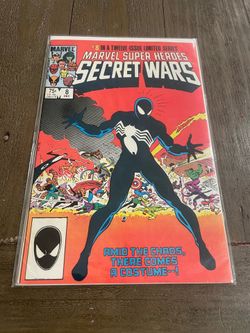 Marvel Super Heroes Secret Wars #8 Black Suit Spider-Man