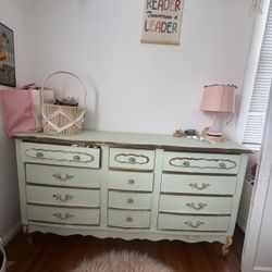 Beautiful Antique Dresser