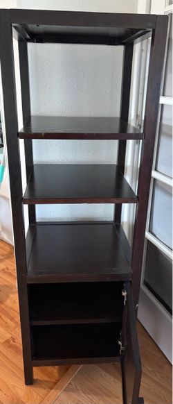 Dark Brown Bookshelves with Storage