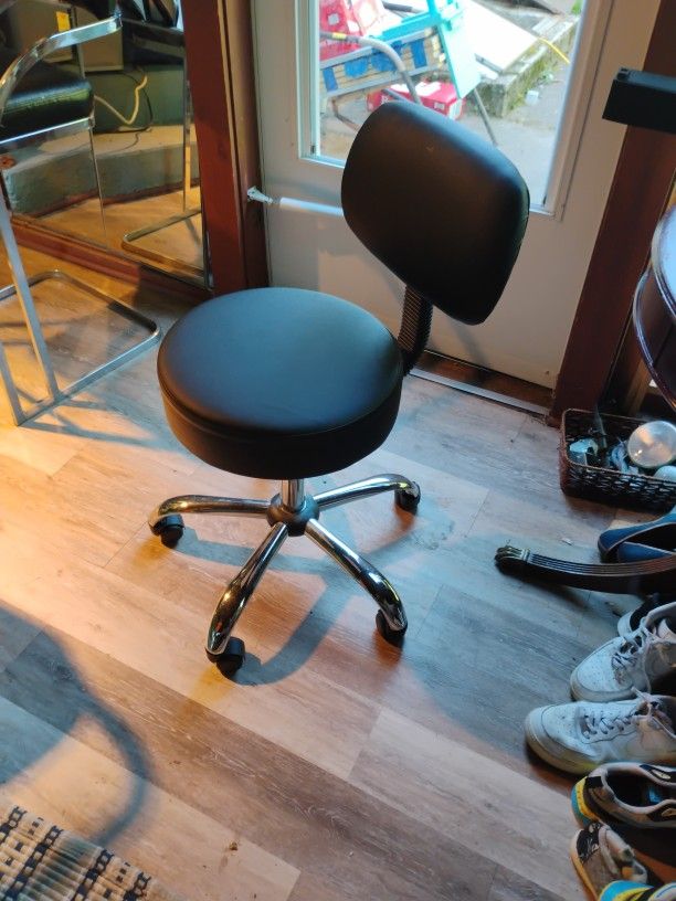 Boss Office Products Medical Stool With Back And Antimicrobial Vinyl, Black/Chro