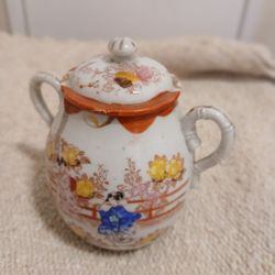 Antique  Chinese Sugar Dish