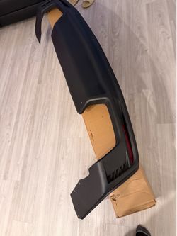 Camaro OEM rear diffuser with OEM rear deflectors