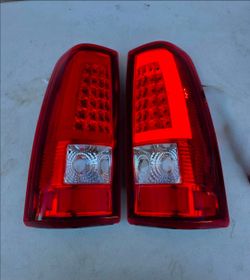 03-06 Chevy Silverado GMC Sierra LED Taillights Tail Lights Luces Traseras Calaveras Micas Faros Lamps