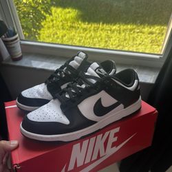 Nike Dunks Panda’s