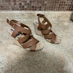 INC Womens Brown Platform Strappy Wedge Sandals. Size 6M
