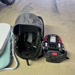Britax Infant Car Seat (2022)