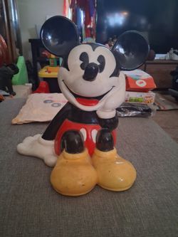 Vintage Mickey mouse cookie jar treasure craft