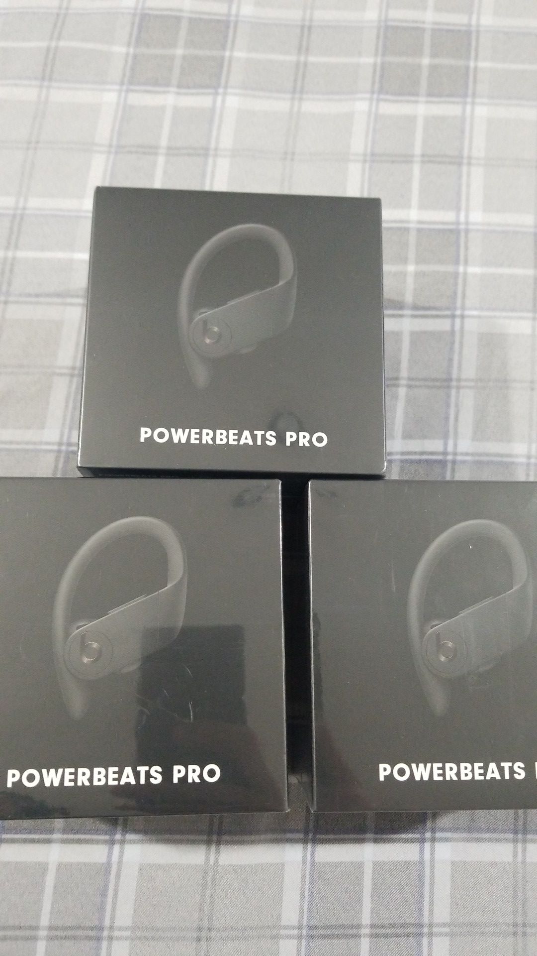 Beats headphones powerbeats pro new sealed