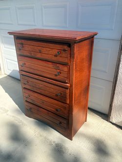 Wooden dresser