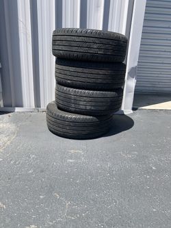 Tires In Very Good Condition Big Package Only $50 For All Of Them.