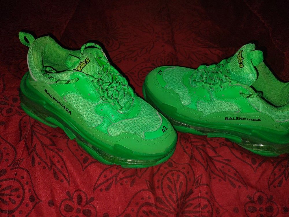 Crayon Green Balenciaga's