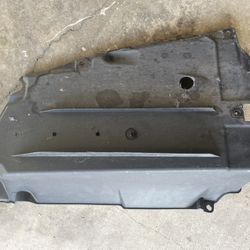 58723-0E080 Toyota Highlander Side Cover (RH)