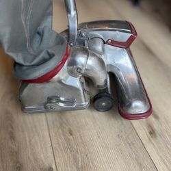 Kirby Model: 511, Dual Sanitronic System Upright Vacuum