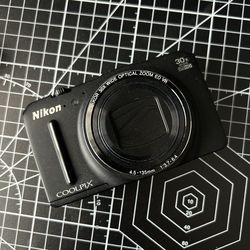 Nikon Coolpix S9700 16.0 MP Compact Digital Camera Black