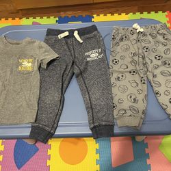 Toddler 3-Piece Outfit Bundle Short-Sleeved T-Shirt And Two Pairs Of Pants 2T