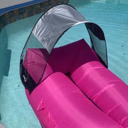 New Inflatable lounge with Sunshade in neon green, and yellow