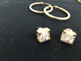 Earrings (2) pair