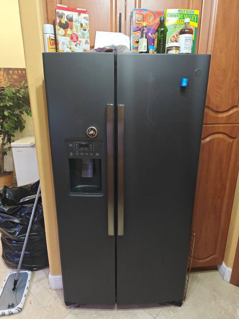 Ge Refrigerator 