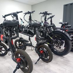 Many Folding Electric Bikes – Grab & Go for Trips Now!