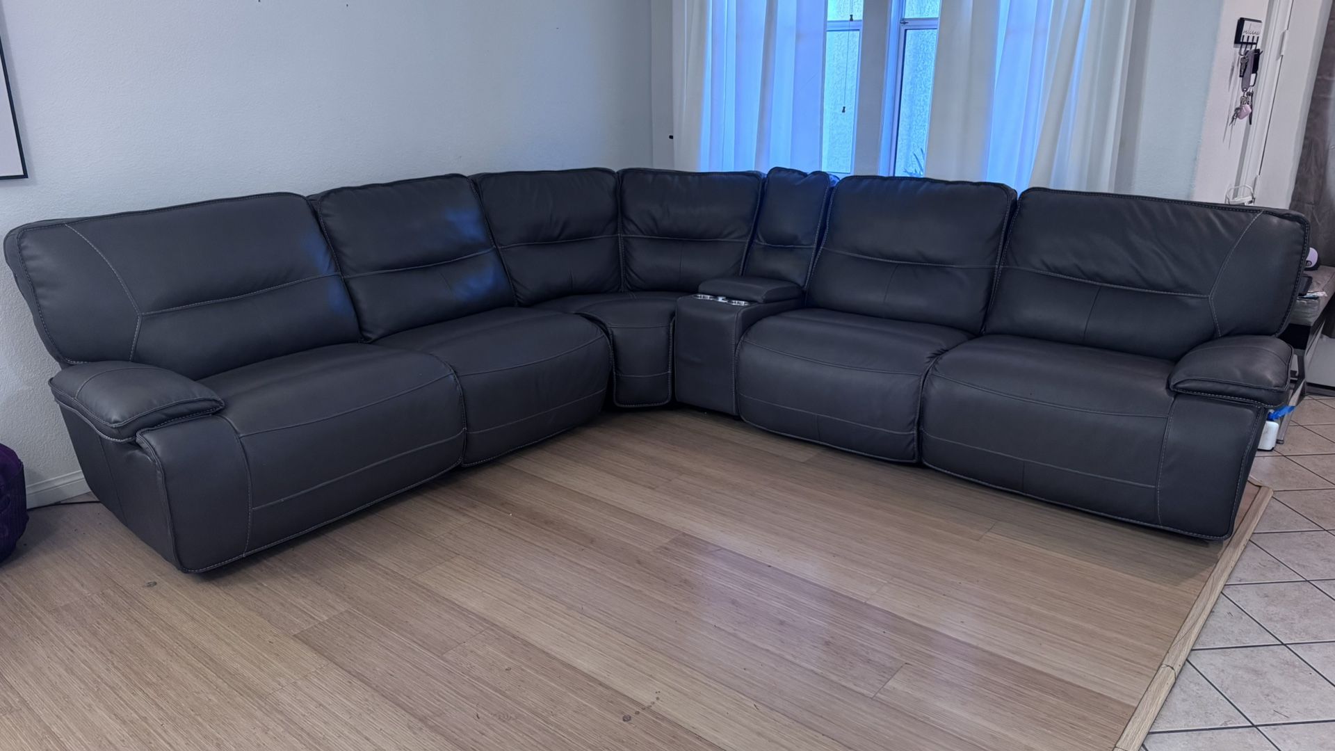 Gray 6 piece Reclining Sectional with Adjustable Headrests