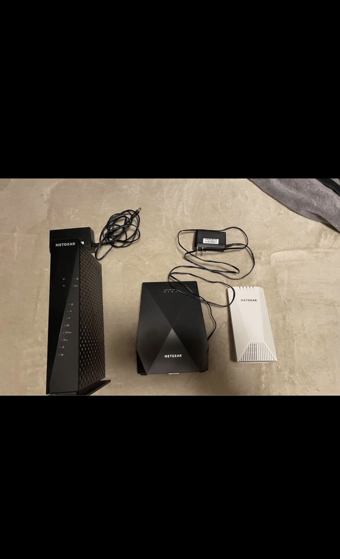 Netgear Nighthawk Router + 2 Extenders