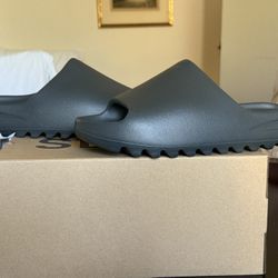Size 13M - Adidas Yeezy Slide “Onyx”