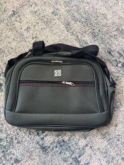 Protocol Dark Olive Green Laptop Messenger Briefcase Bag - Brand New