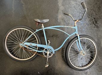 Old School Schwinn Cruiser / Vintage (26 Inch) As Is