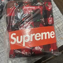 Supreme *Below Retail* Pajama Set 