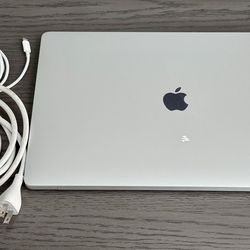 MacBook Pro 16” i9 (2019) | 16GB RAM | 1TB SSD