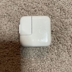 Apple 10W iPad iPhone iPod Brick Wall Plug *2