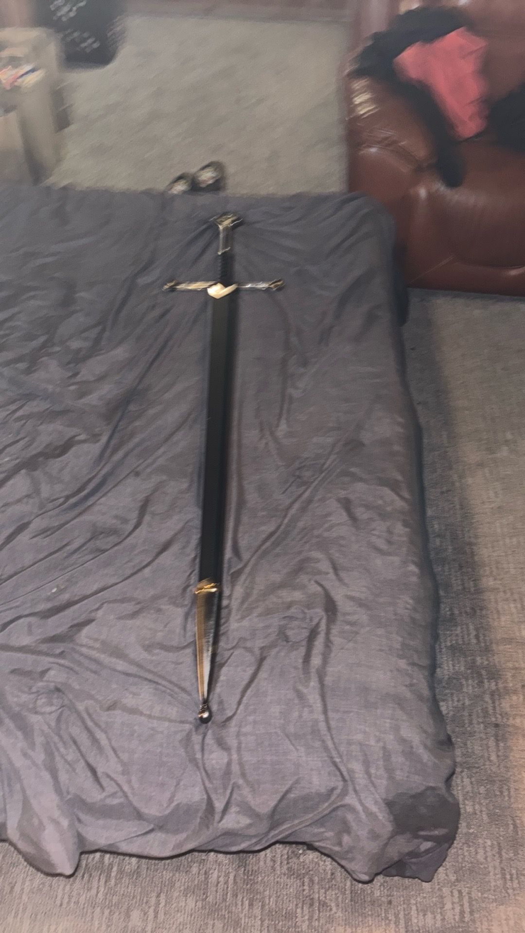 › Anduril Replica Sword of Aragorn II (Elessar) - from Lord of the Rings