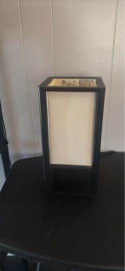Black Metal Table Lamp with White Shade