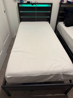 2 twin size beds with memory foam mattress