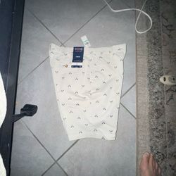 (34w) IZOD ADVANTAGE PERFORMANCE STRETCH SHORTS