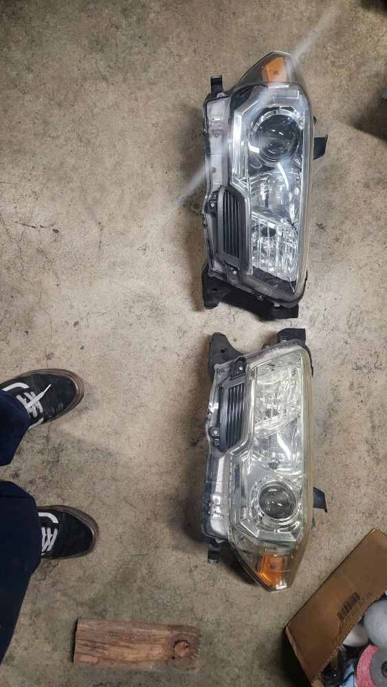 Headlights For Tacoma 2017