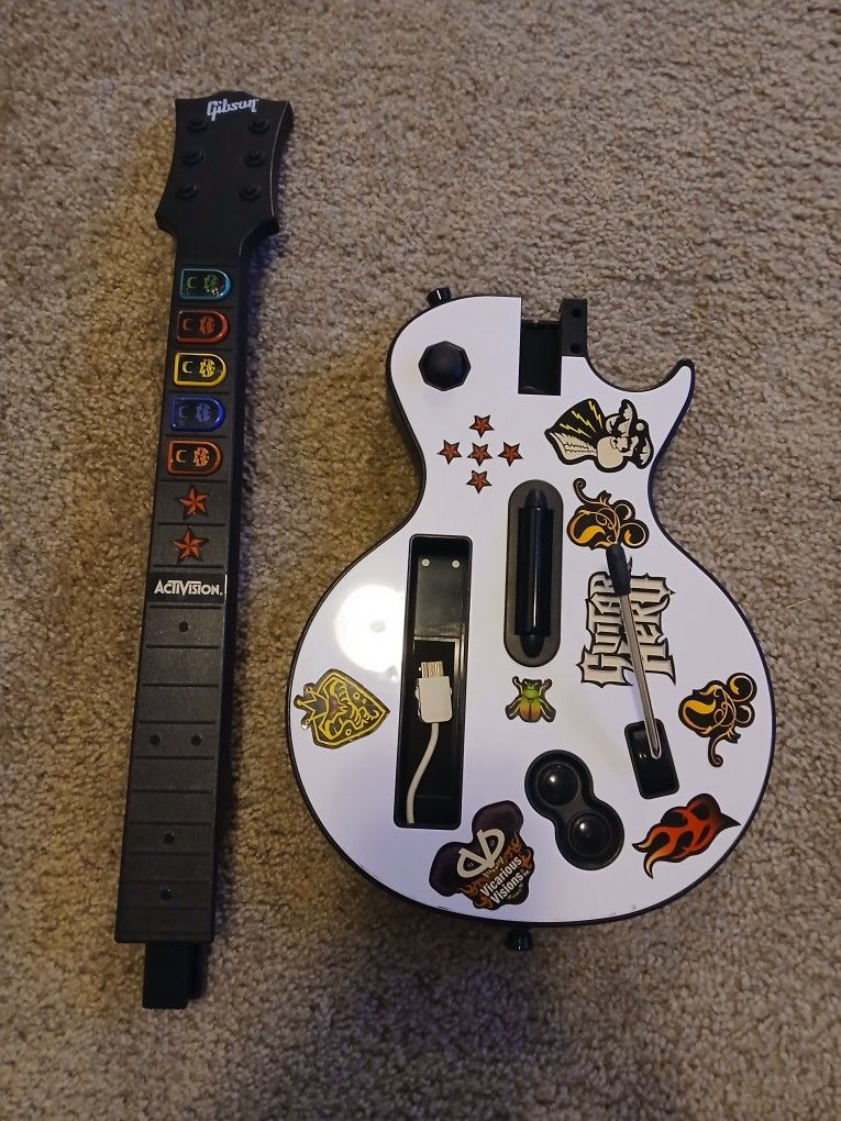 Guitar Hero Guitar For Wii. 