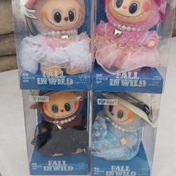 Labubu Pop Mart Fall In Wild 