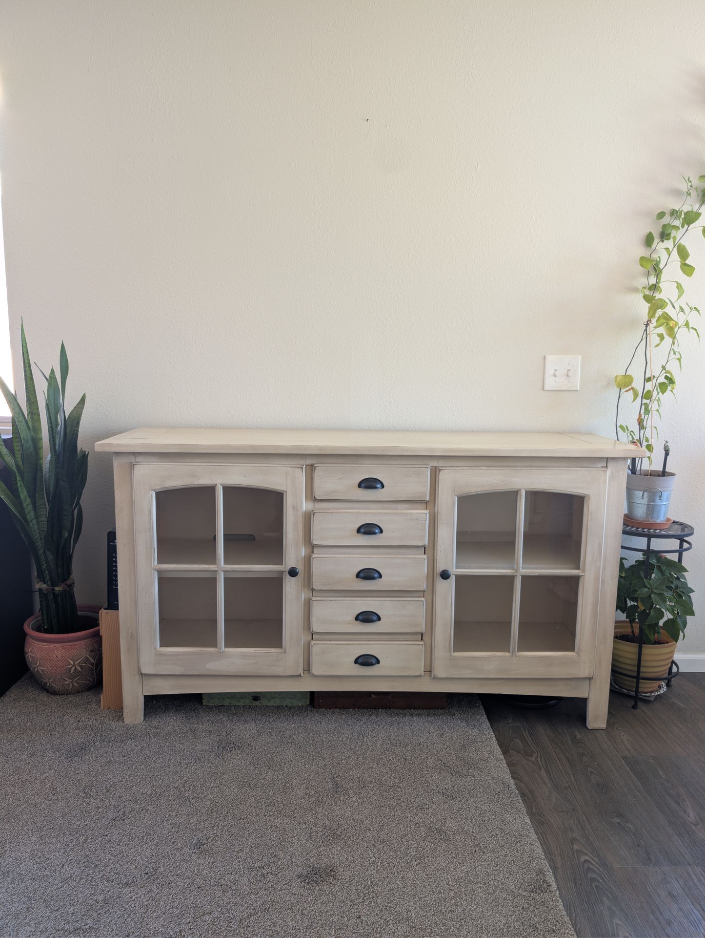 Farmhouse-Style Solid Wood TV Console / Entertainment Center/ Buffet Hutch