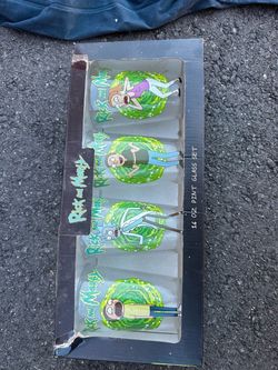 Rick and Morty 16 oz Pint Glass Set