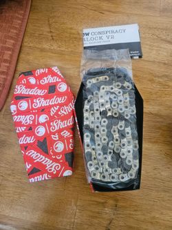 New Shadow conspiracy Interlock v2 half-link chain