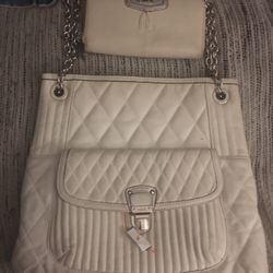 Nice coach purse with wallet only $45 firm