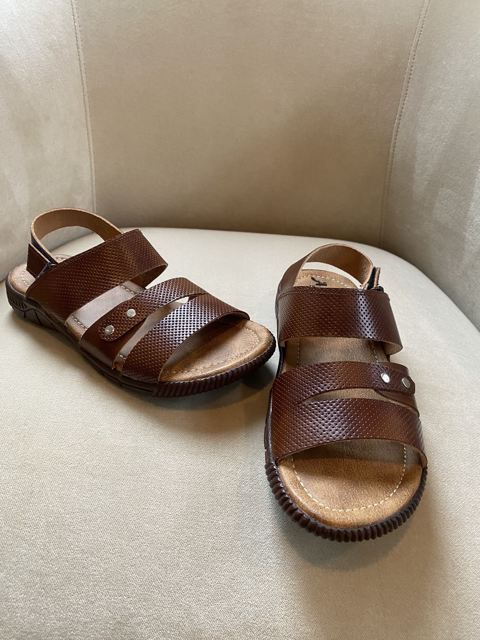 Atalian Brown Sandals Size 5 (6) Women’s