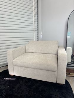 Thomasville Sleeper Chair